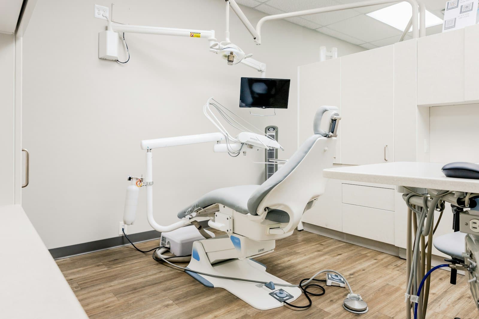 A modern dental treatment room